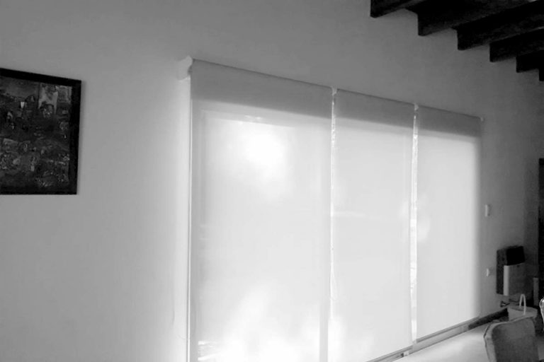 Cortinas Roller SunScreen y Decoración Zen en Yerba Buena Tucumán
